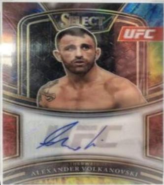 Alexander Volkanovski 2021 Panini Select UFC Signatures #40 Tie Dye Prizms
