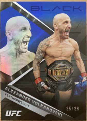 Alexander Volkanovski 2022 Panini Chronicles UFC Base Black #208 Blue