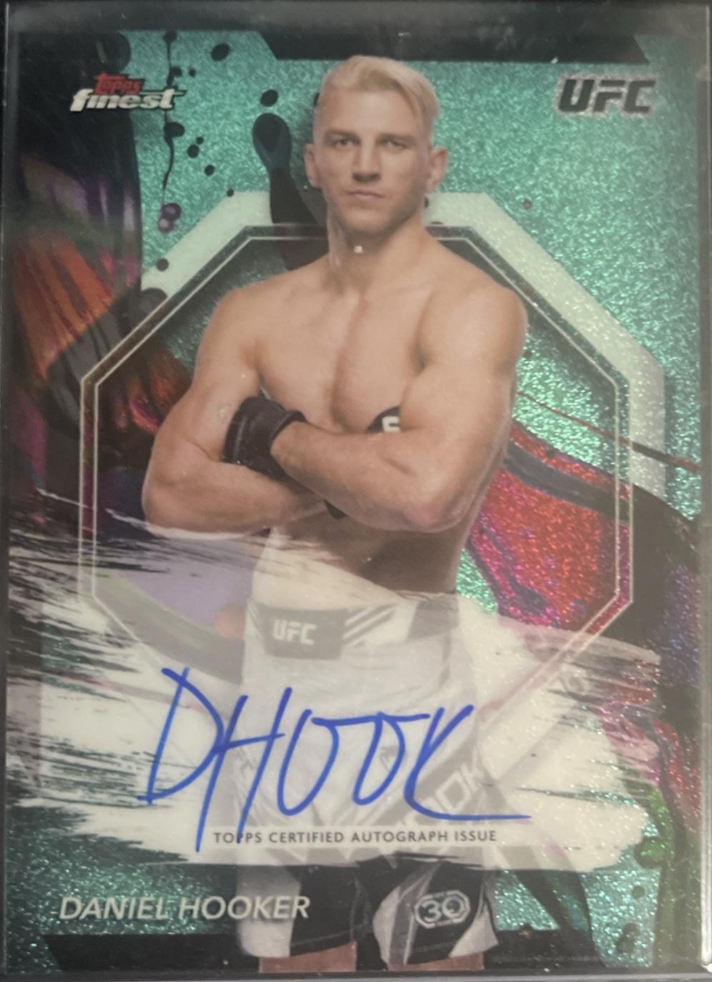 Dan Hooker 2024 Topps Finest UFC Finest Autographs #FA-DNH Aqua Glitter Refractor
