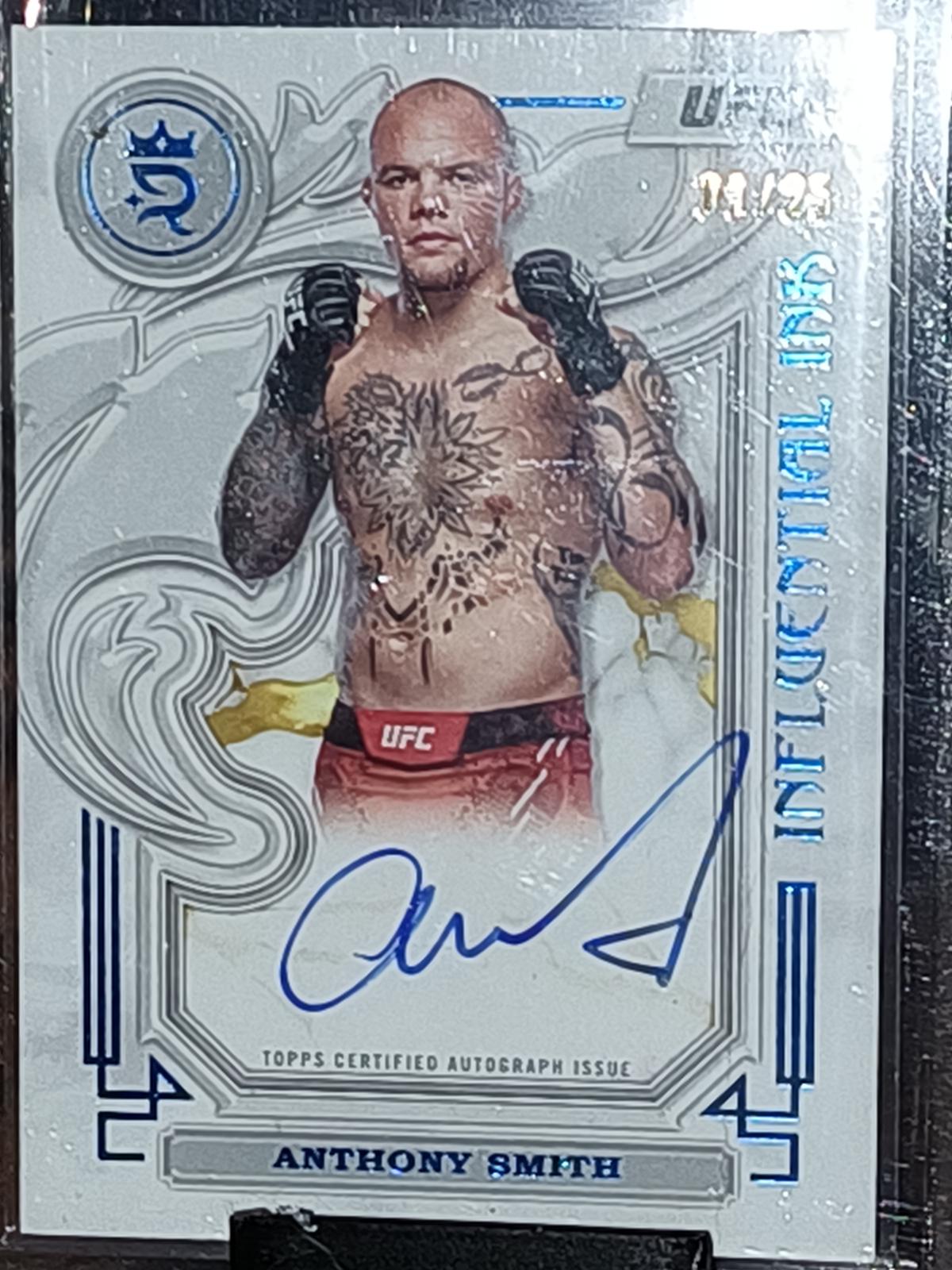 Anthony Smith 2024 Topps Royalty UFC Influential Ink #IIA-ASH Blue