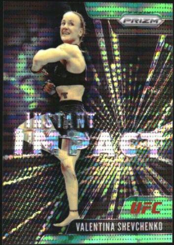 Valentina Shevchenko 2021 Panini Prizm UFC Instant Impact #21 Green Pulsar