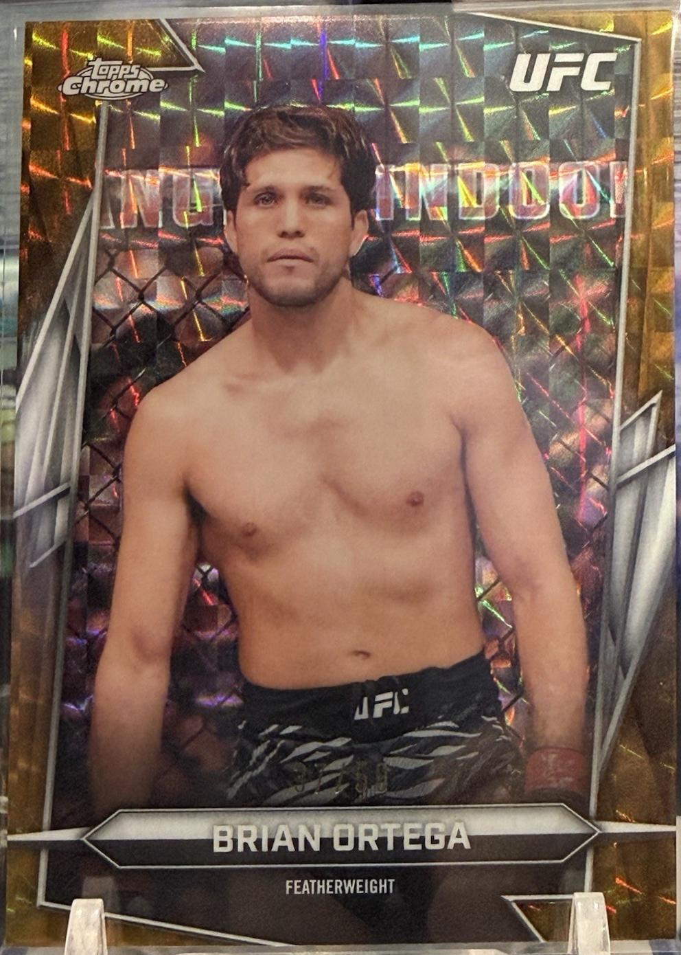 Brian Ortega 2026 Topps Chrome UFC Base #194 Gold Geometric Refractor