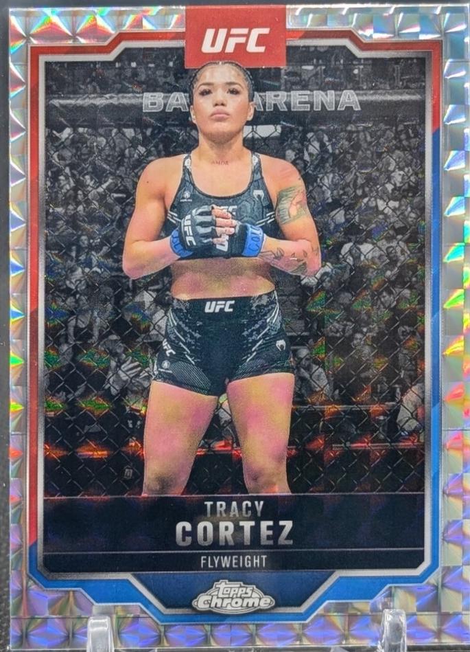 Tracy Cortez 2025 Topps Chrome UFC Base #134 Geometric Refractor