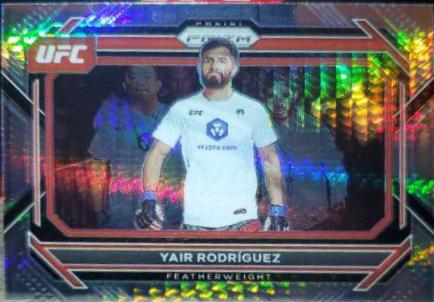 Yair Rodríguez 2023 Panini Prizm UFC Base #83 Hyper