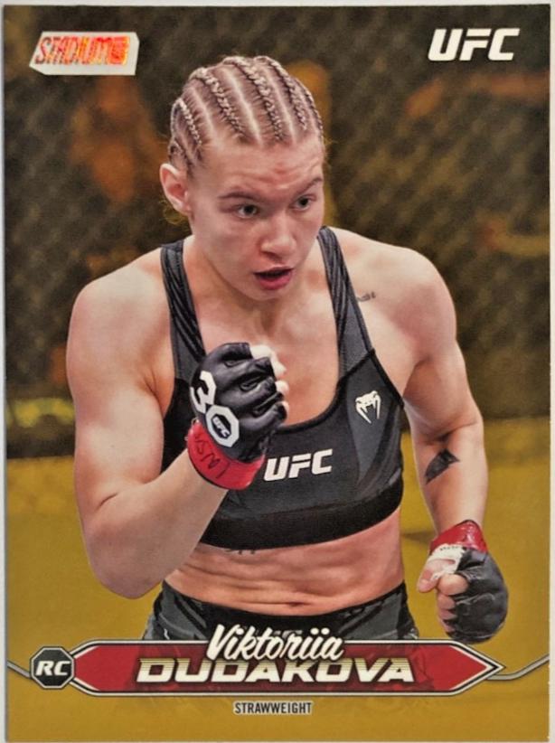 Viktoriia Dudakova 2025 Topps Stadium Club UFC Base #124 Gold
