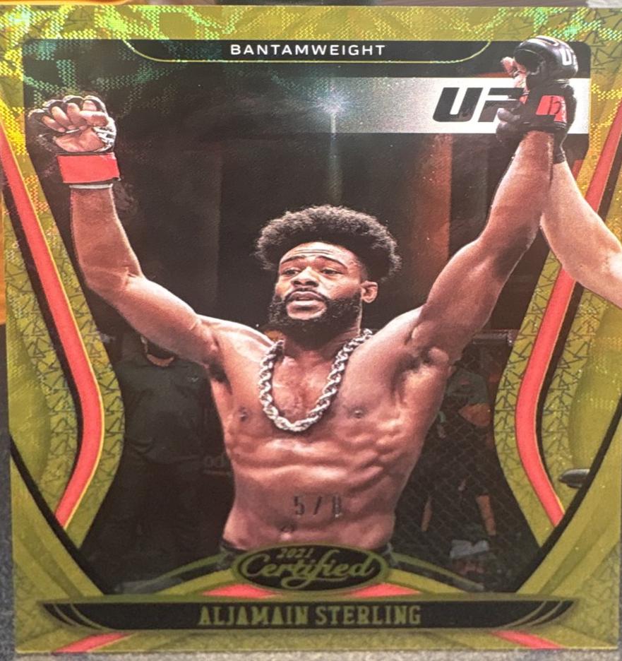 Aljamain Sterling 2021 Panini Chronicles UFC Base Certified #139 Gold