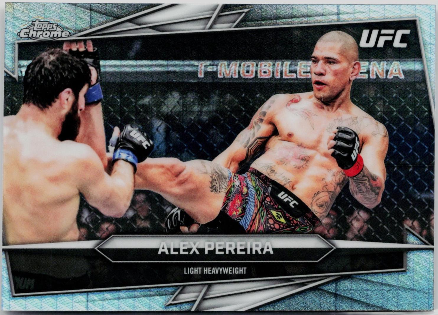 Alex Pereira 2026 Topps Chrome UFC Base #90 Prism Refractor