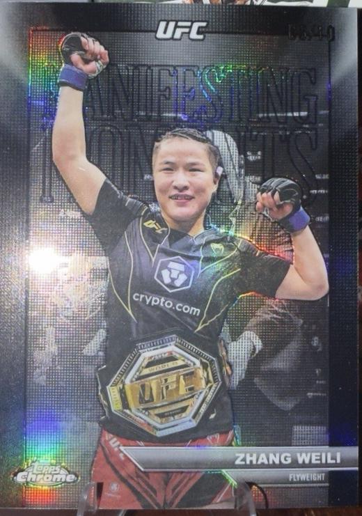 Zhang Weili 2026 Topps Chrome UFC Manifesting Moments #MM-7 Black Refractor