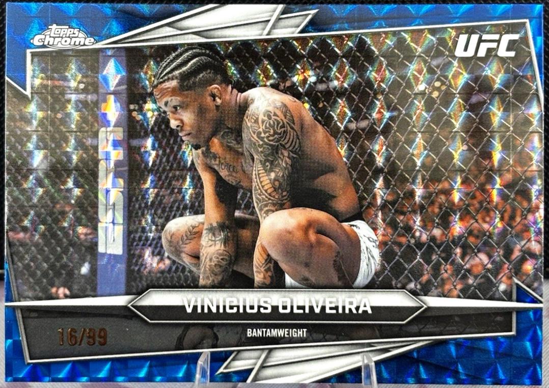 Vinicius Oliveira 2026 Topps Chrome UFC Base #122 Green Refractor