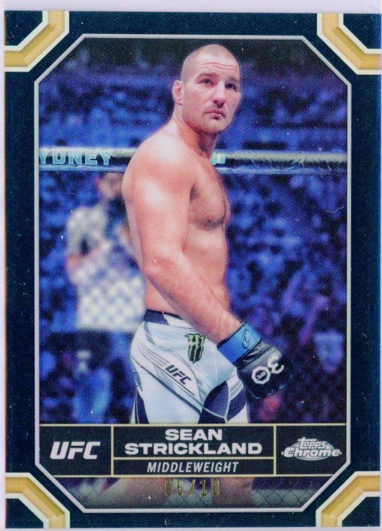 Sean Strickland 2024 Topps Chrome UFC Base #174 Black Refractor