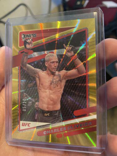 Charles Oliveira 2022 Panini Donruss UFC Base #85 Gold