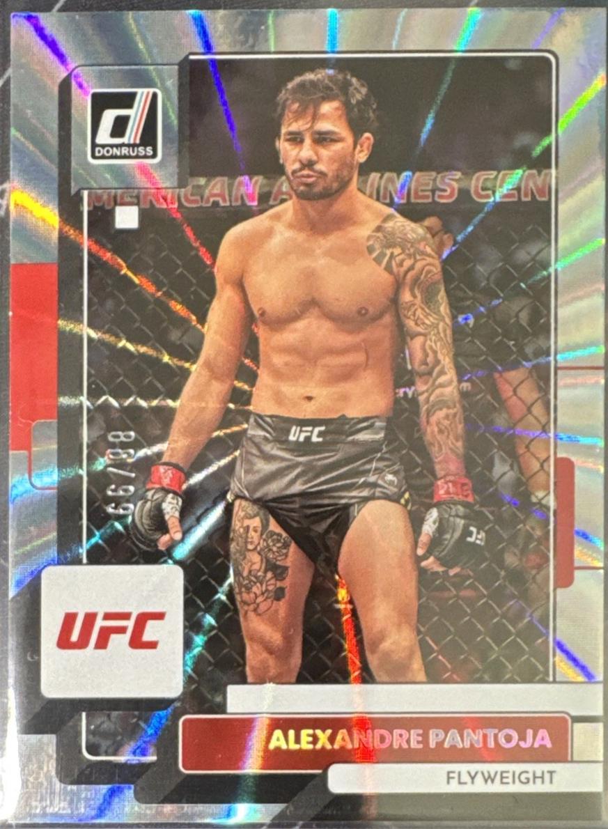 Alexandre Pantoja 2023 Panini Donruss UFC Base #106 Laser