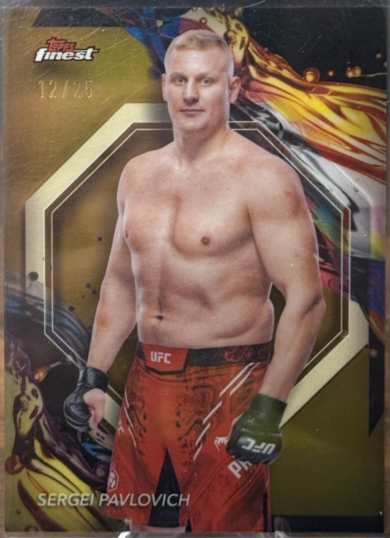 Sergei Pavlovich 2024 Topps Finest UFC Base Uncommon #172 Gold Refractor