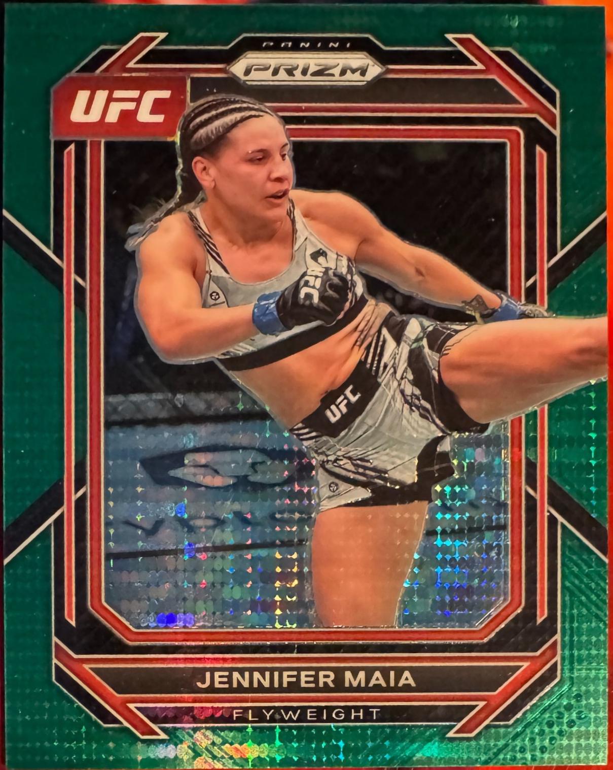 Jennifer Maia, profile card photo