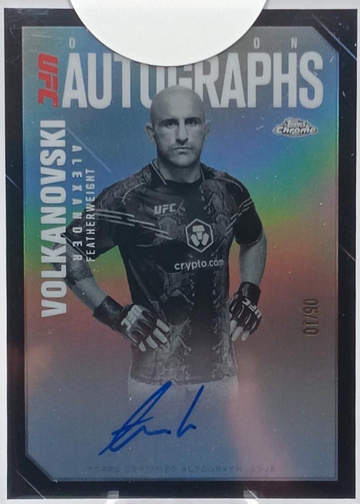 Alexander Volkanovski 2025 Topps Chrome UFC Octagon Legends Autographs #OLA-AV Black Refractor