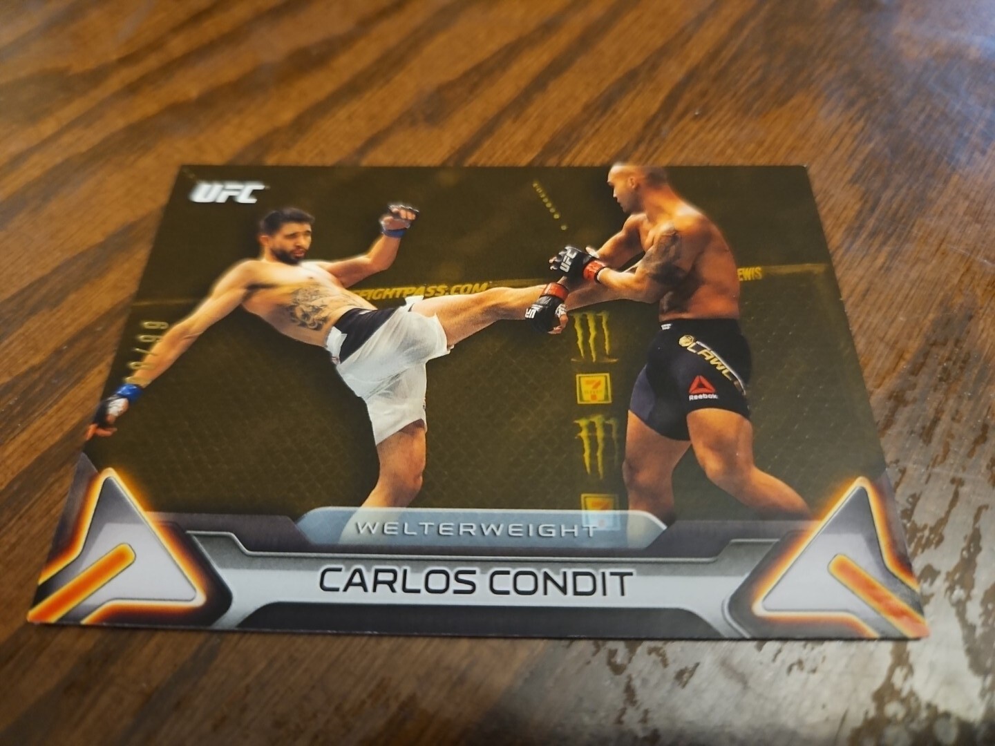 Carlos Condit 2016 Topps UFC Knockout Base #40 Gold