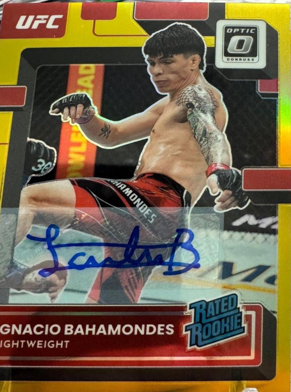 Ignacio Bahamondes 2023 Panini Donruss Optic UFC Base Rated Rookies Signatures #134 Gold
