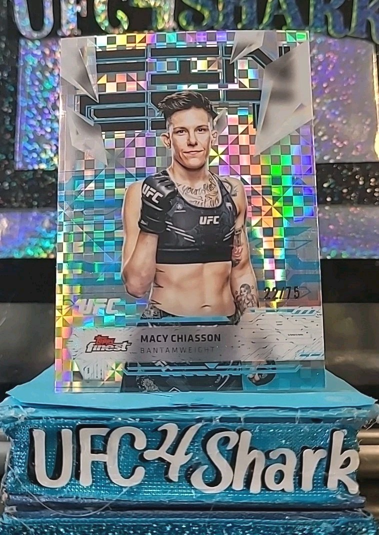 Macy Chiasson 2025 Topps Finest UFC Base Uncommon #173 Blue Checkerboard Refractor