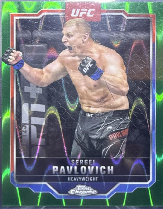 Sergei Pavlovich 2025 Topps Chrome UFC Base #148 Green Refractor
