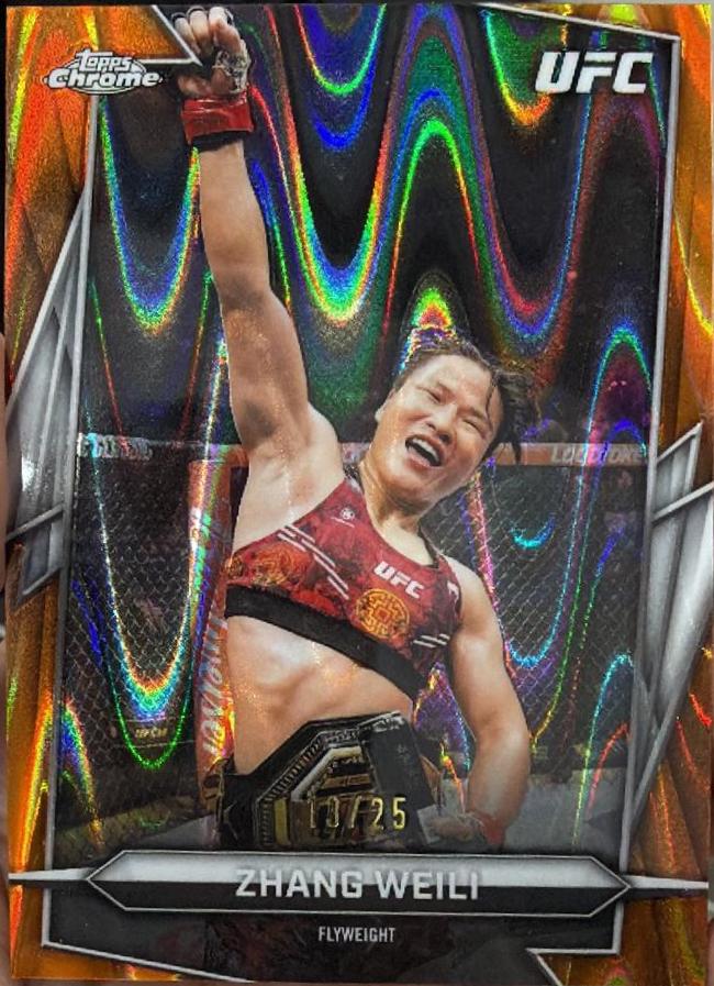 Zhang Weili 2026 Topps Chrome UFC Base #20 Orange Ray Wave Refractor