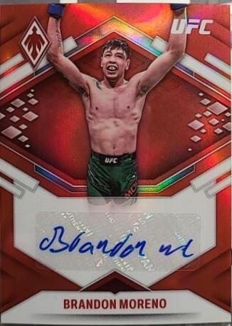 Brandon Moreno 2022 Panini Chronicles UFC Phoenix Autographs #17 Gold