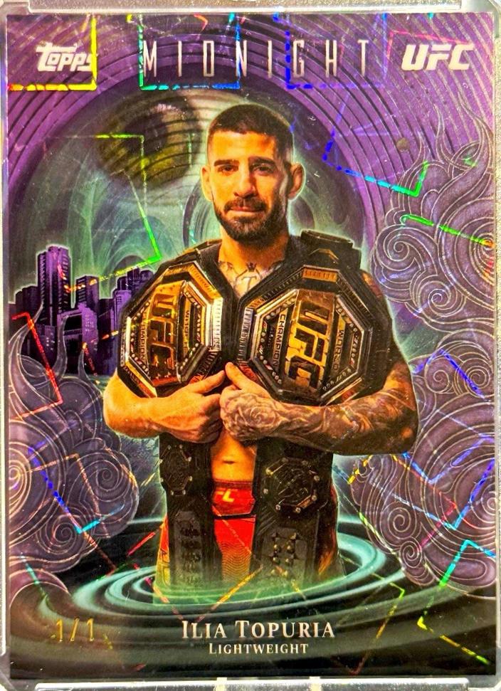 Ilia Topuria 2025 Topps Midnight UFC Insomnia #IN-24 Black Light