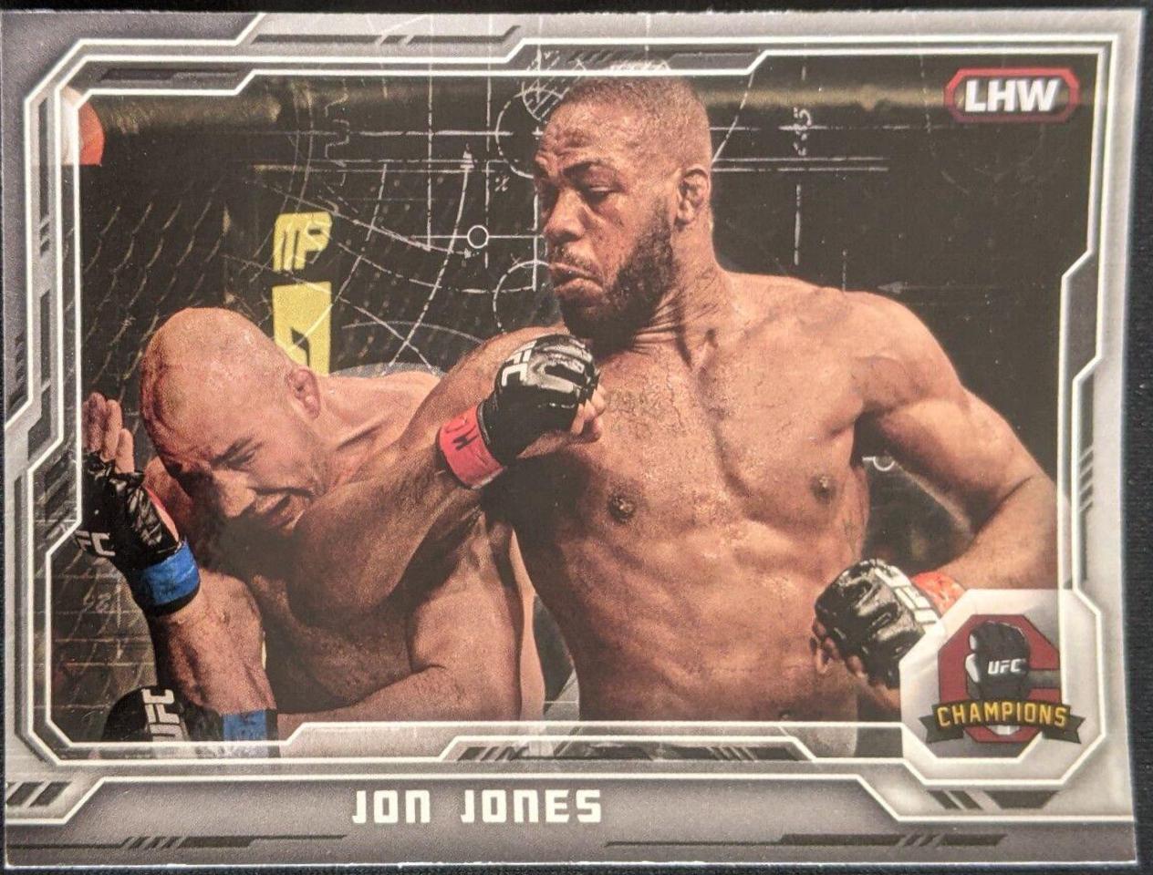 Jon Jones 2014 Topps UFC Champions Base #132 Platinum