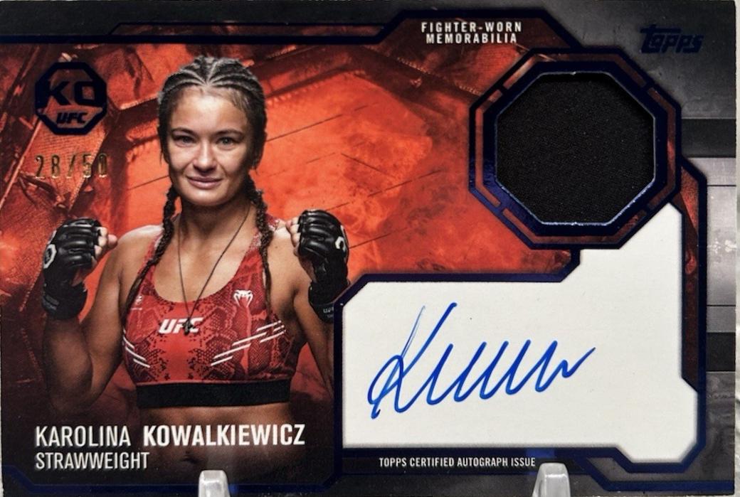 Karolina Kowalkiewicz 2025 Topps Knockout UFC Knockout Autograph Relics #KAR-KK Blue