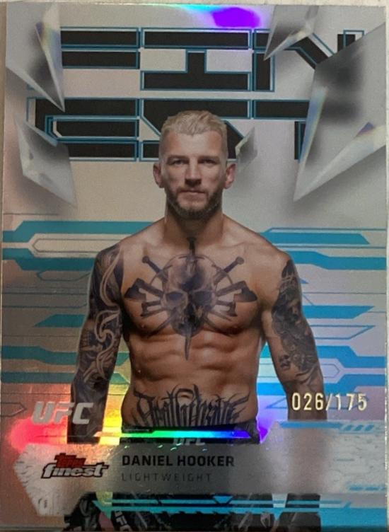 Dan Hooker 2025 Topps Finest UFC Base Uncommon #127 Blue Refractor