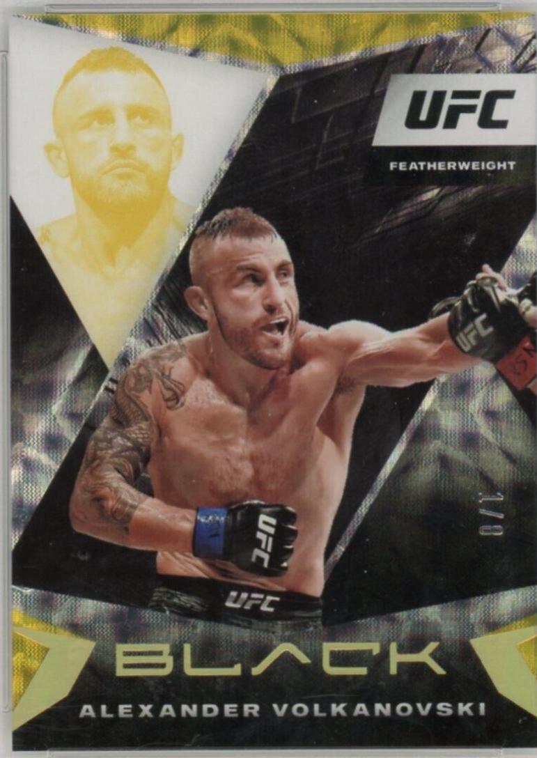 Alexander Volkanovski 2021 Panini Chronicles UFC Base Black #103 Asia Gold