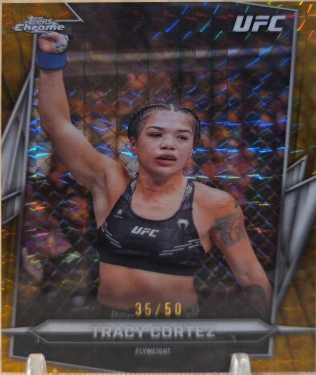 Tracy Cortez 2026 Topps Chrome UFC Base #58 Gold Geometric Refractor