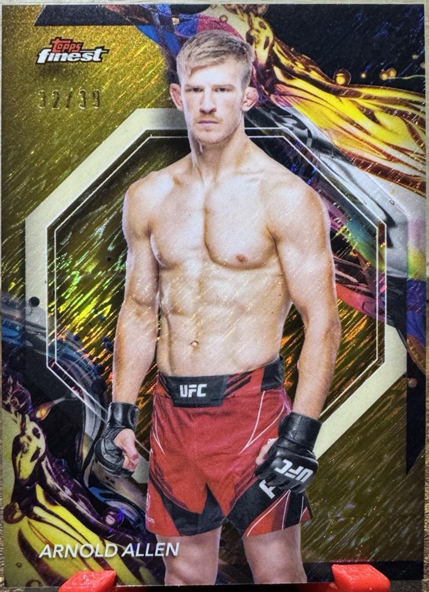Arnold Allen 2024 Topps Finest UFC Base Uncommon #116 Gold Shimmer Refractor