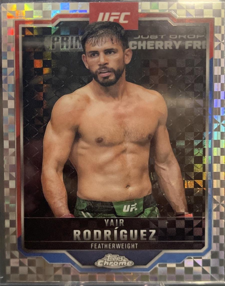 Yair Rodríguez 2025 Topps Chrome UFC Base #95 X-Fractor
