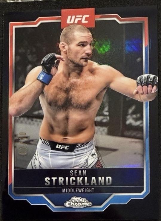 Sean Strickland 2025 Topps Chrome UFC Base #74 Black Refractor