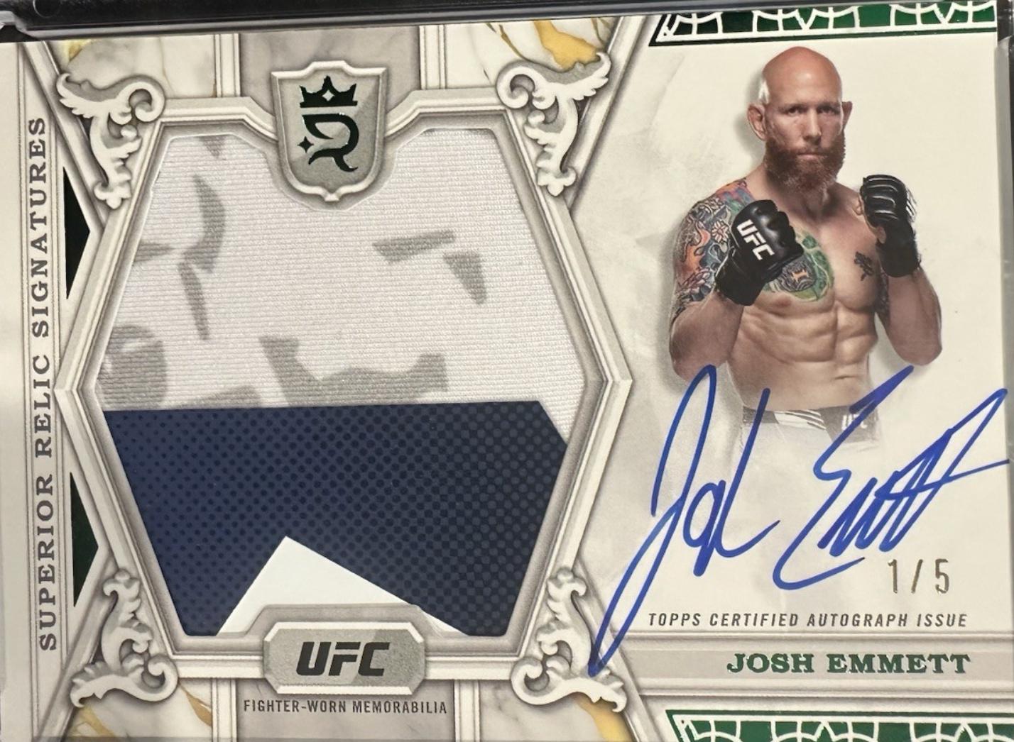 Josh Emmett 2024 Topps Royalty UFC Superior Relic Signatures #SRS-JE Platinum