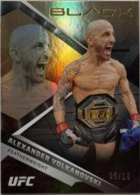 Alexander Volkanovski 2022 Panini Chronicles UFC Base Black #208 Gold