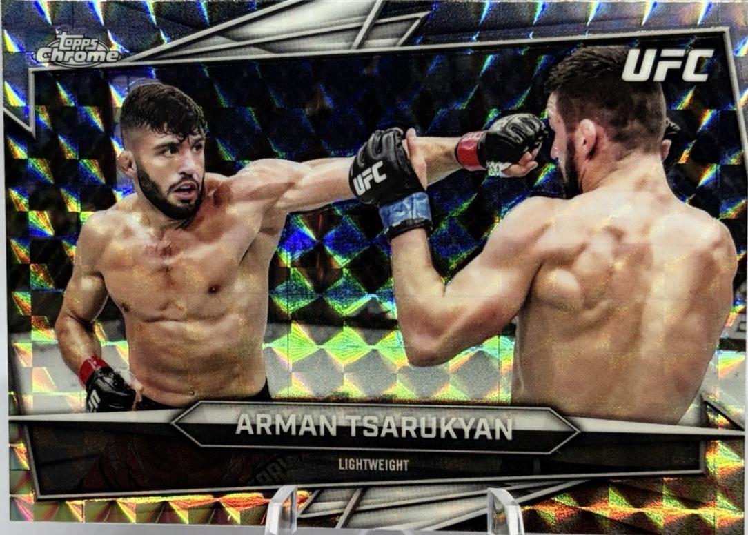 Arman Tsarukyan 2026 Topps Chrome UFC Base #120 Purple Geometric Refractor