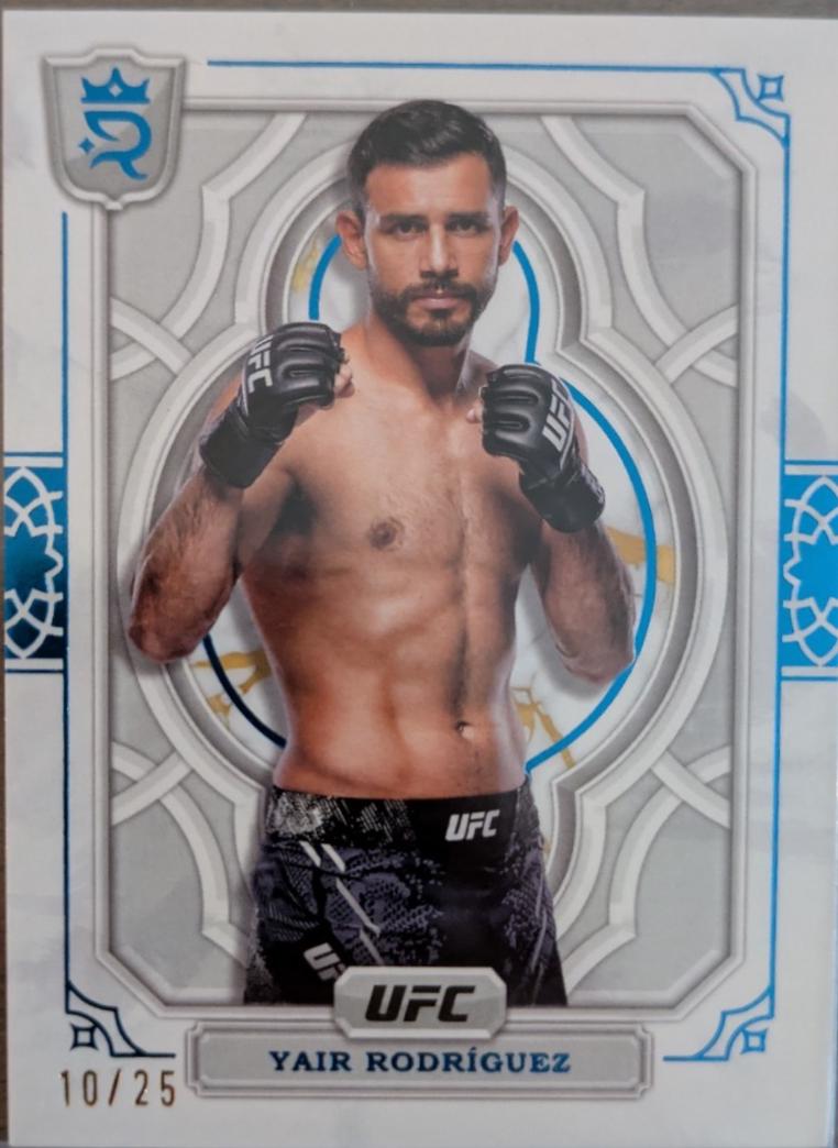 Yair Rodríguez 2024 Topps Royalty UFC Base #49 Blue