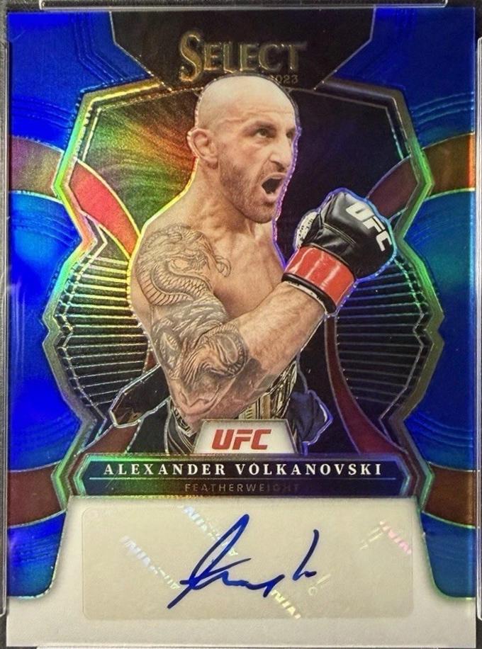Alexander Volkanovski 2023 Panini Select UFC Signatures #34 Blue