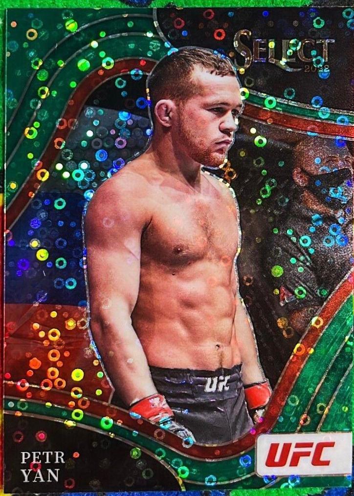 Petr Yan 2022 Panini Select UFC Octagonside #201 Green Disco