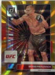 Sergei Pavlovich 2022 Panini Donruss UFC Base #198 Gold