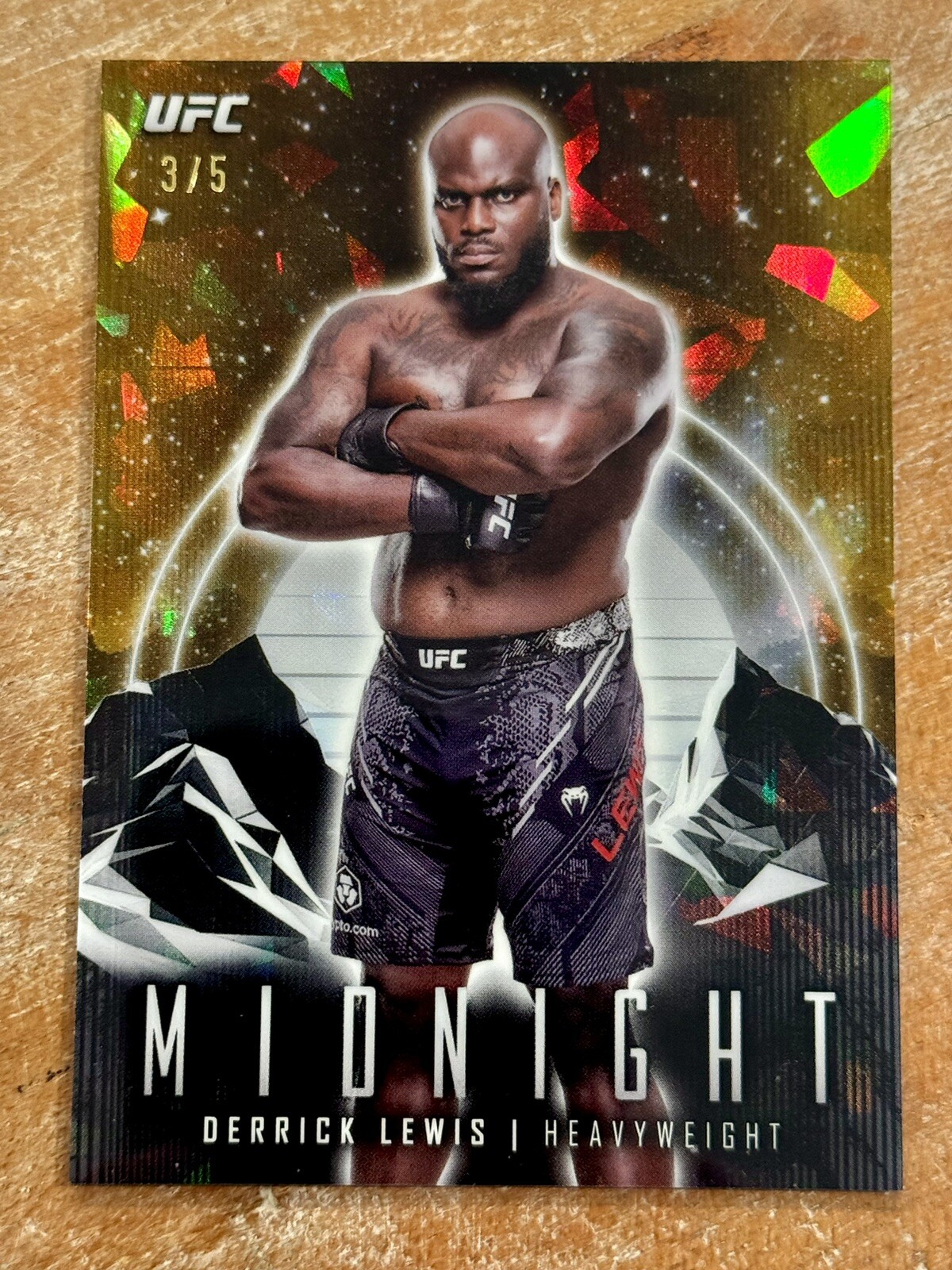 Derrick Lewis 2024 Topps Midnight UFC Base #21 Daybreak