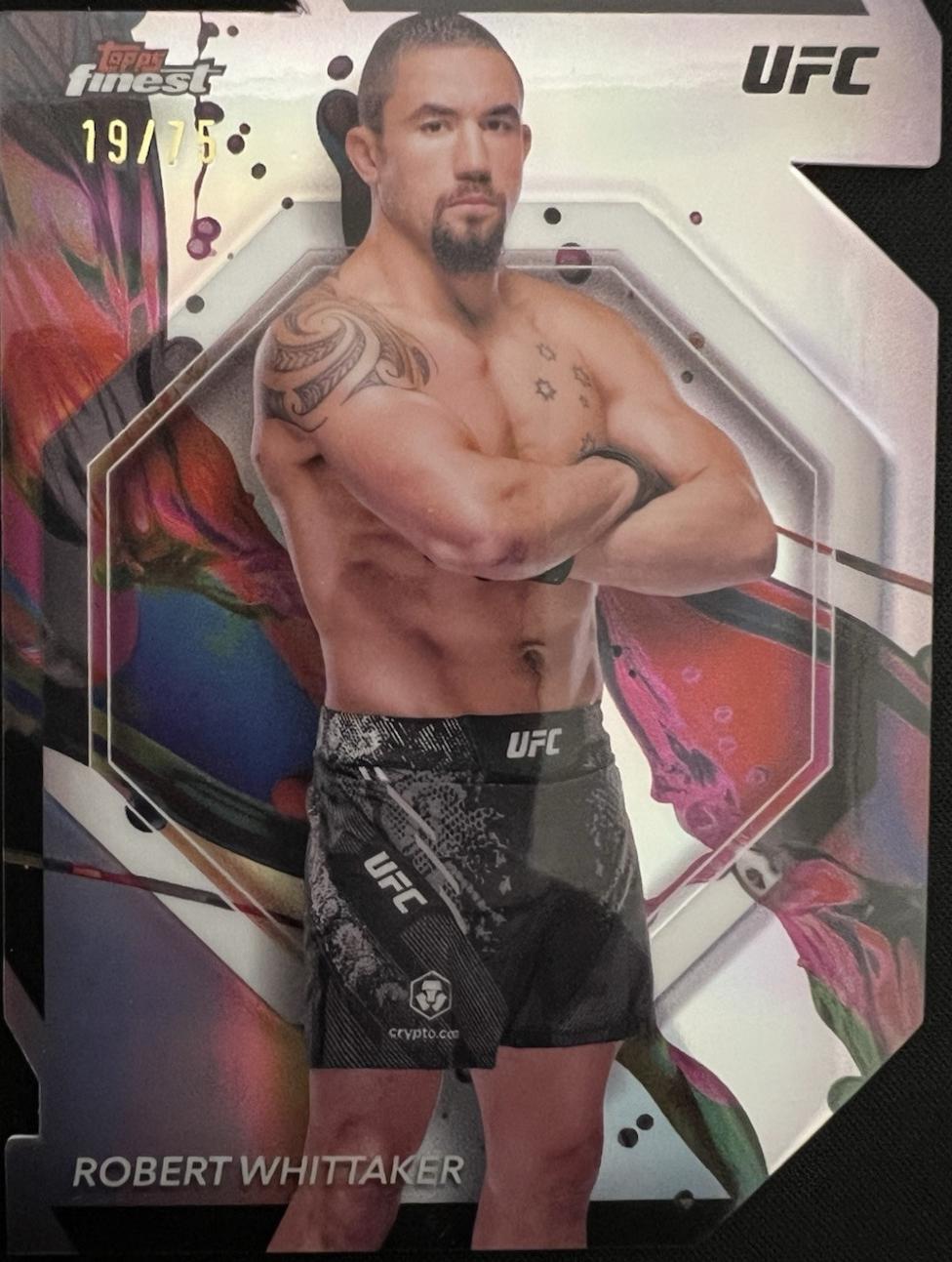 Robert Whittaker 2024 Topps Finest UFC Base Common #86 Die-Cut Refractor
