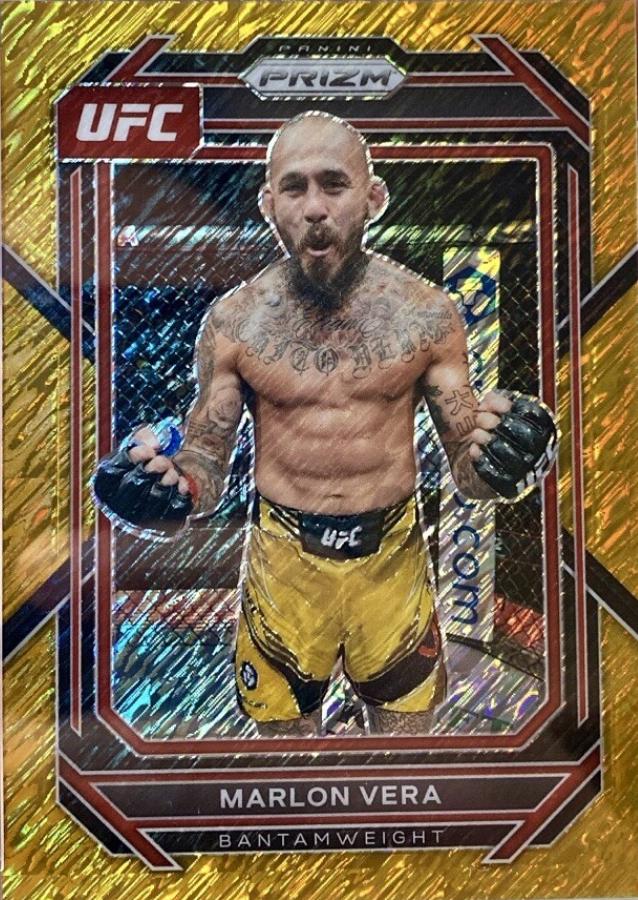 Marlon Vera 2023 Panini Prizm UFC Base #122 Gold Shimmer