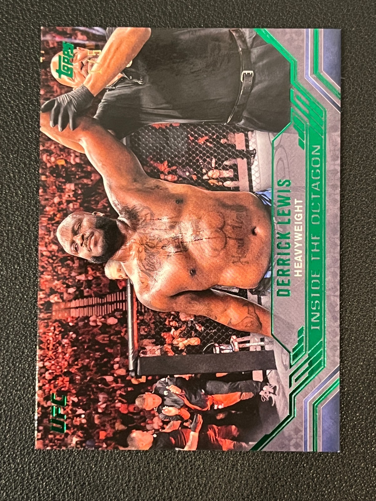 Derrick Lewis 2024 Topps Knockout UFC Inside the Octagon #ITO-11 Emerald