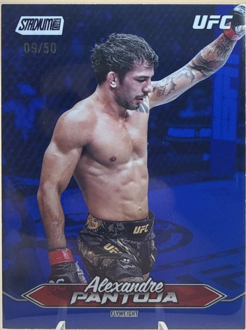 Alexandre Pantoja 2025 Topps Stadium Club UFC Base #27 Blue