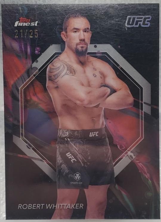 Robert Whittaker 2024 Topps Finest UFC Base Common #86 Black Refractor