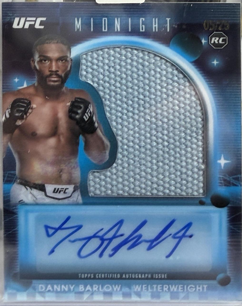 Danny Barlow 2025 Topps Midnight UFC Rookie Relic Autographs #RRA-DB Black Light