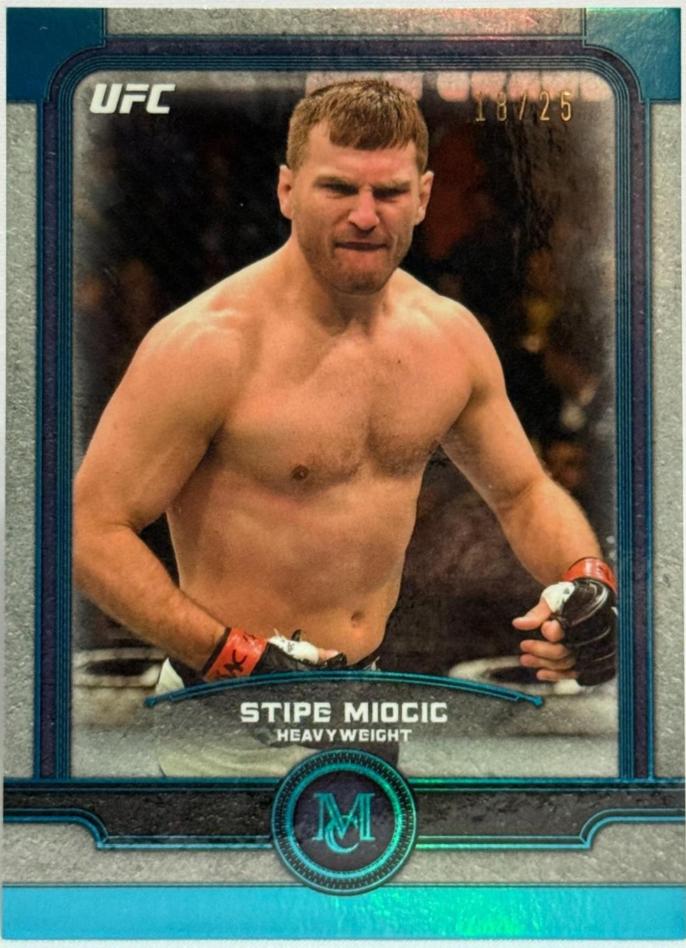 Stipe Miocic 2019 Topps UFC Museum Collection Base #26 Sapphire