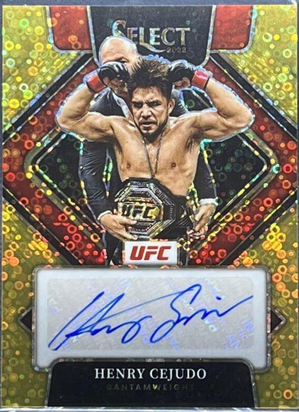 Henry Cejudo 2022 Panini Select UFC Signatures #21 Gold Disco